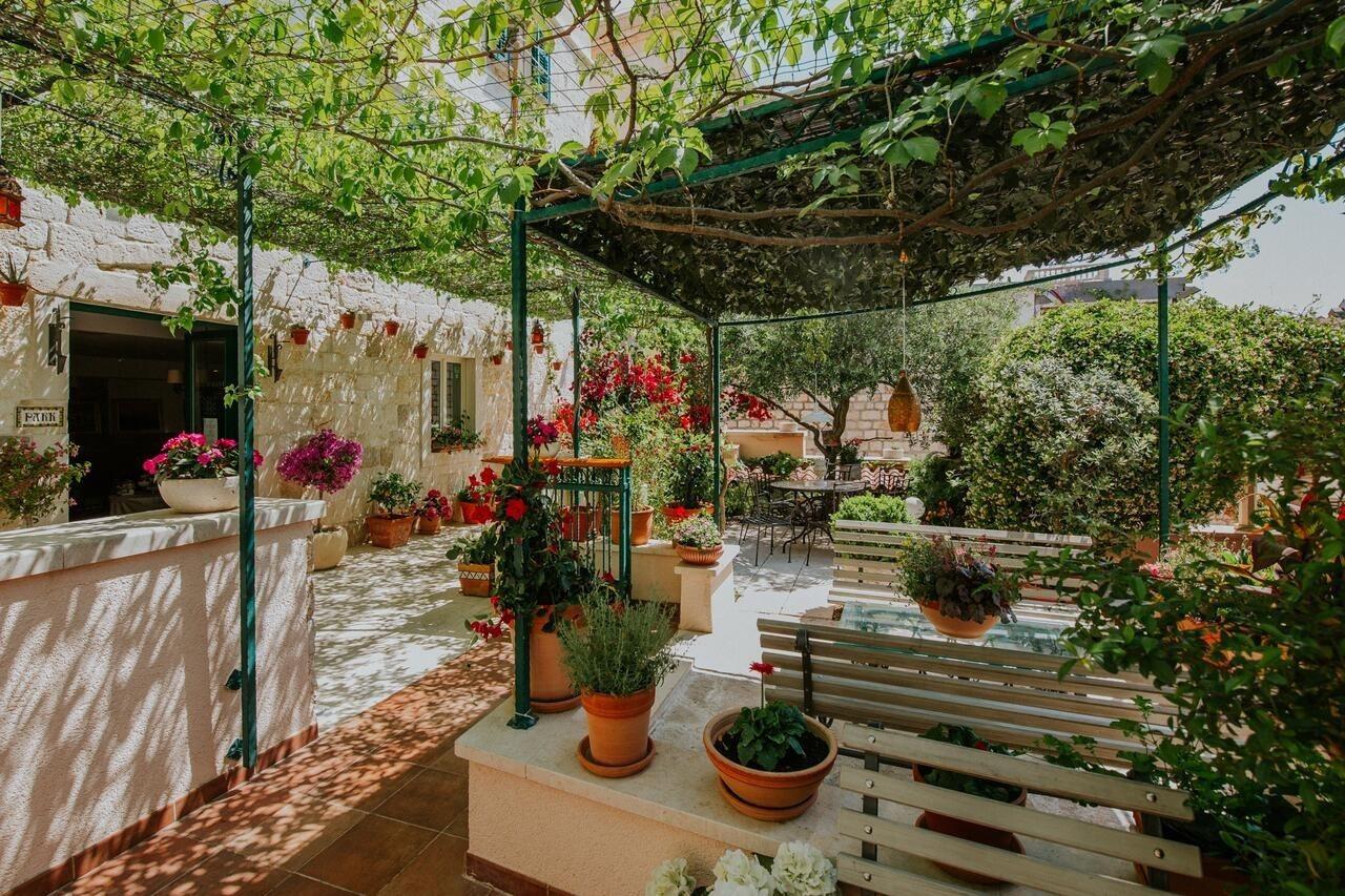 Hotel Park Hvar 4*