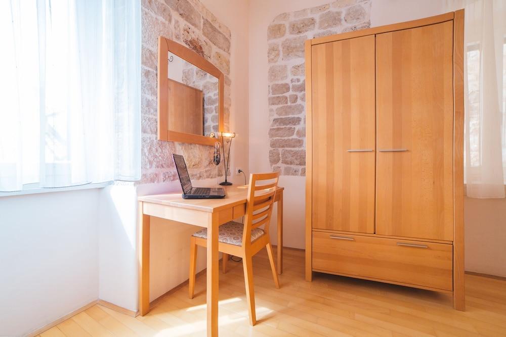 Hotel Park Hvar 4*
