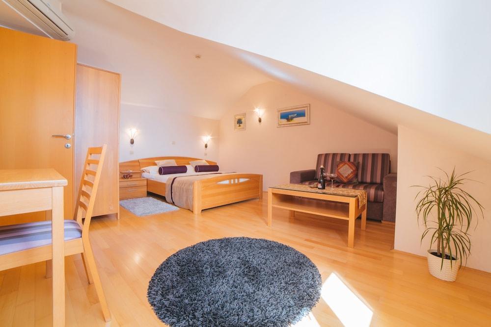 Park Hvar Hotel