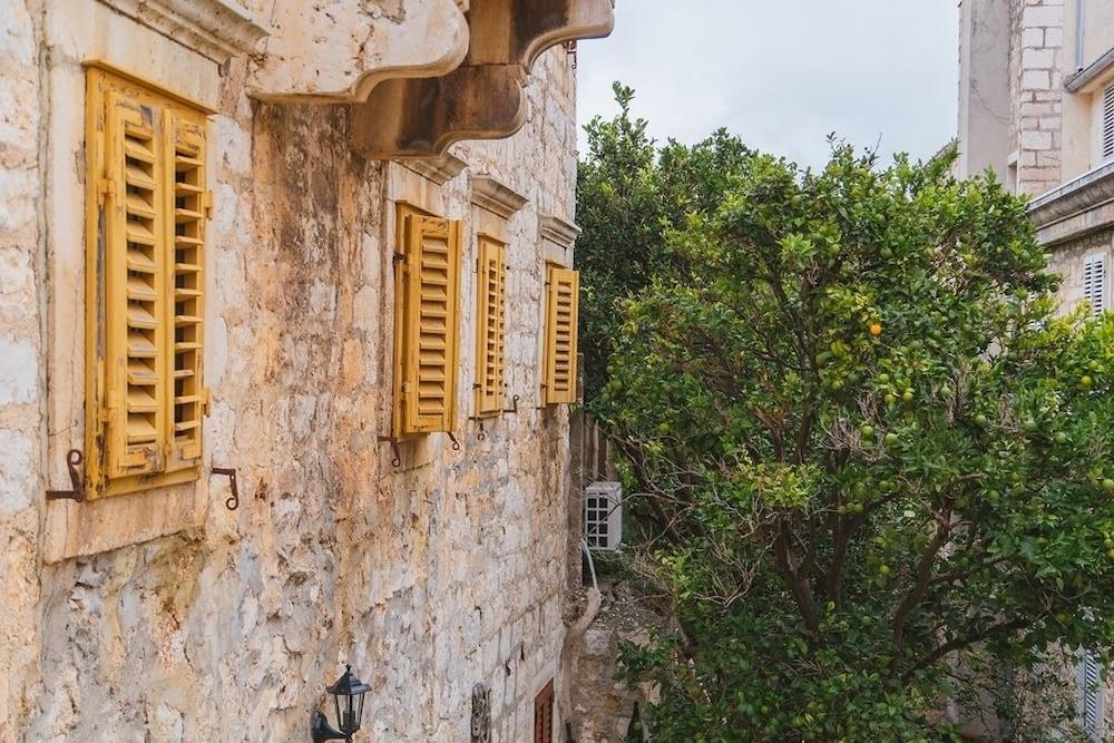 Hotel Park Hvar 4*