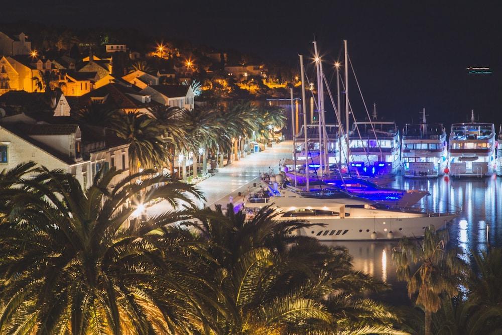 Park Hvar